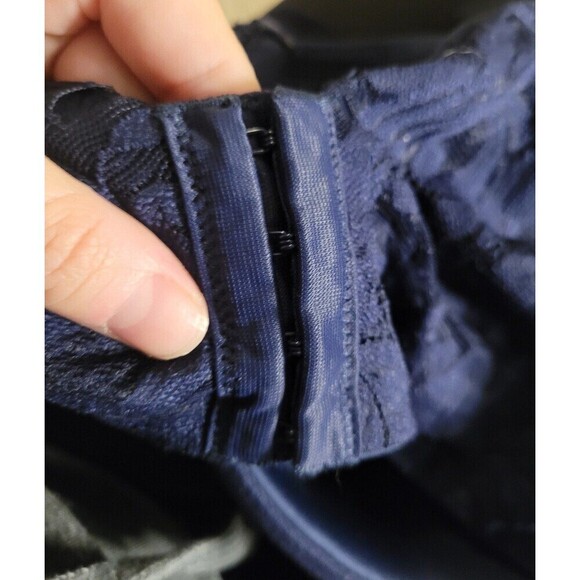 Torrid Curve Lace 360° Back Smoothing Lightly Lined Full Coverage Balconette Bra - Picture 7 of 8